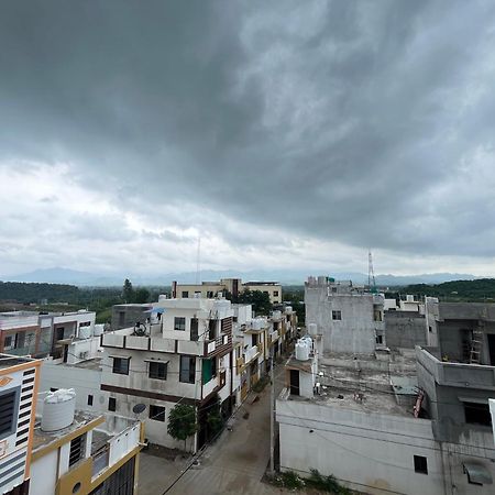 Kamdhenu Home Stay Garudeshwar Exterior photo