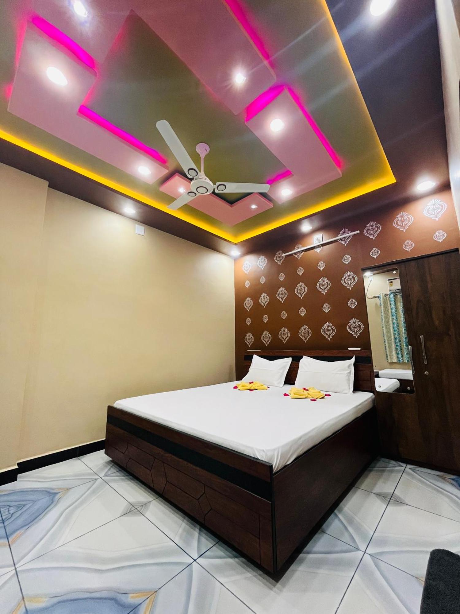 Kamdhenu Home Stay Garudeshwar Exterior photo