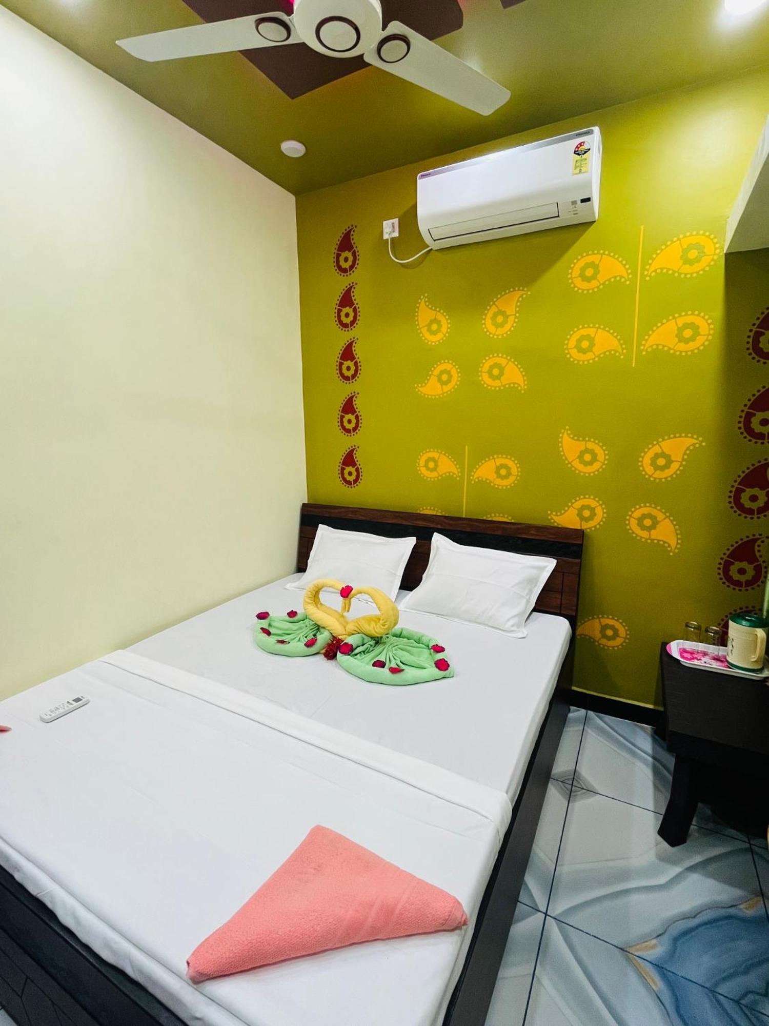 Kamdhenu Home Stay Garudeshwar Exterior photo