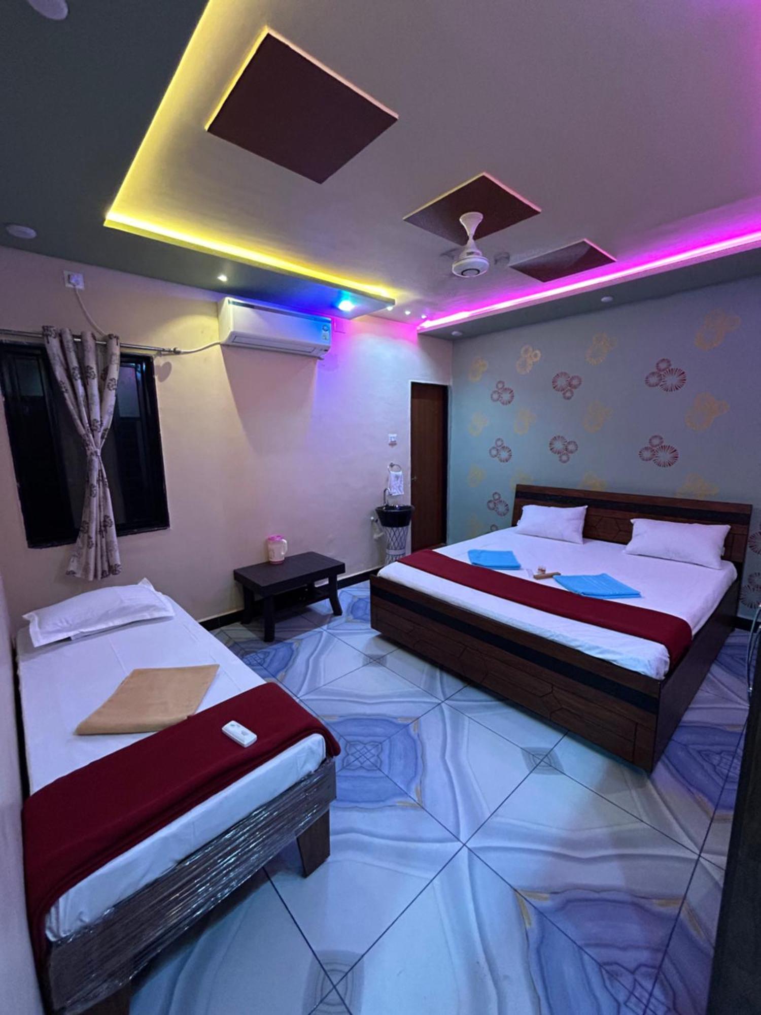 Kamdhenu Home Stay Garudeshwar Exterior photo